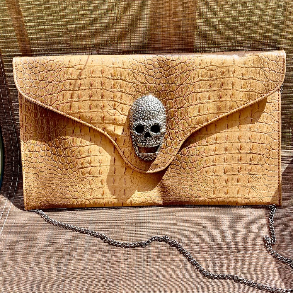 Skull Clutch Crossbody